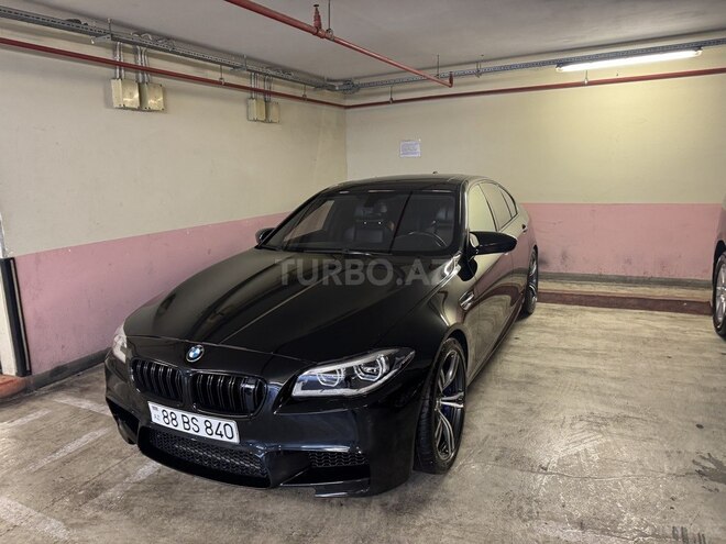 BMW M5 2013, 94,800 km - 4.4 л - Bakı