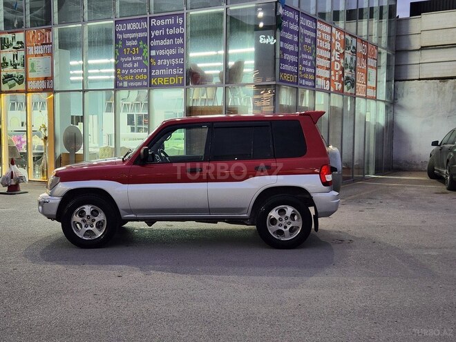 Mitsubishi Pajero io 1999, 328,000 km - 1.8 l - Bakı