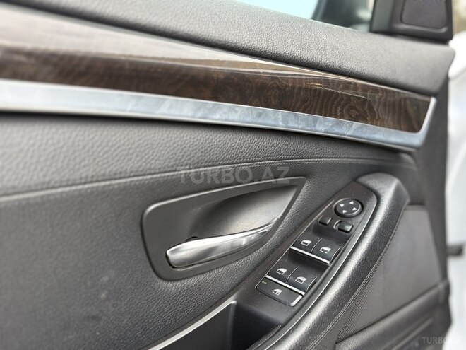 BMW 528 2013, 136,227 km - 2.0 л - Sumqayıt