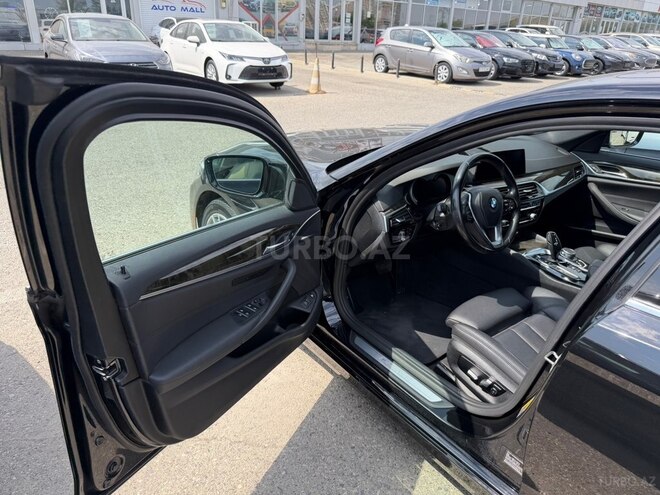 BMW 530e 2019, 111,000 km - 2.0 л - Bakı