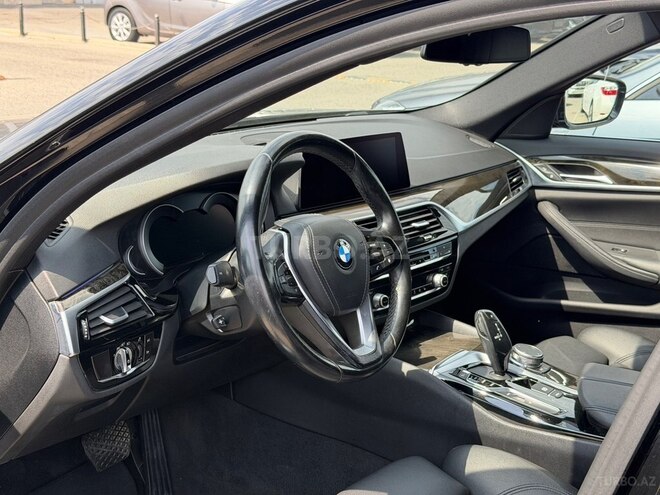 BMW 530e 2019, 111,000 km - 2.0 л - Bakı