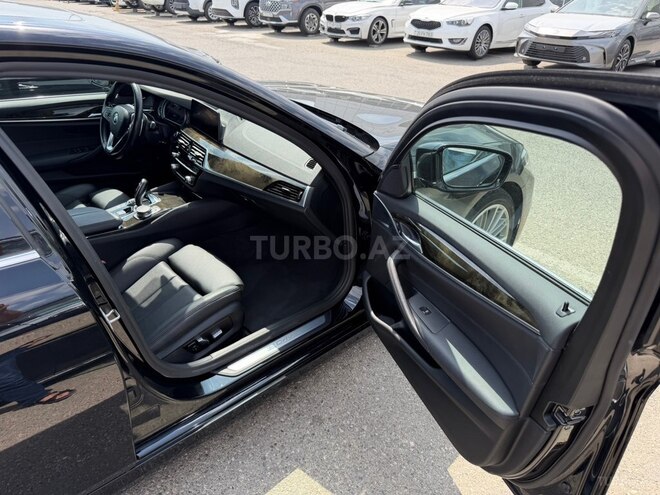 BMW 530e 2019, 111,000 km - 2.0 л - Bakı