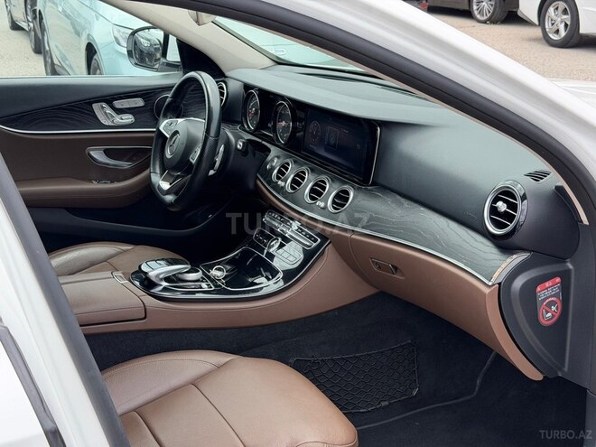 Mercedes E 220 d 2017, 176,000 km - 2.0 л - Bakı