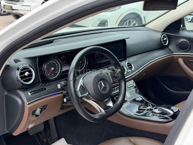 Mercedes E 220 d 2017, 176,000 km - 2.0 л - Bakı