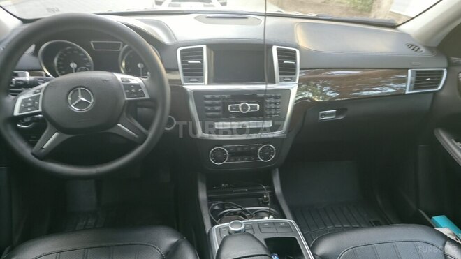 Mercedes GL 450 4MATIC 2014, 233,000 km - 3.0 l - Bakı