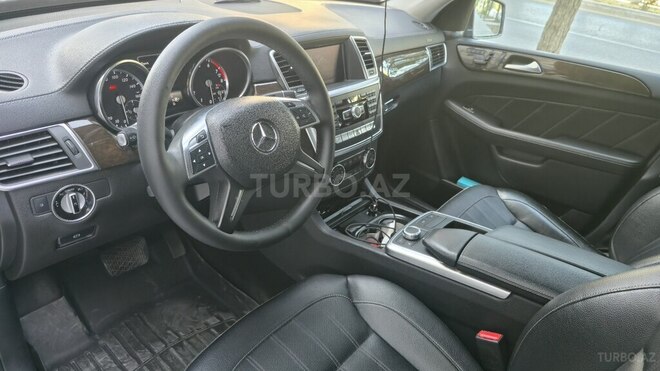 Mercedes GL 450 4MATIC 2014, 233,000 km - 3.0 l - Bakı