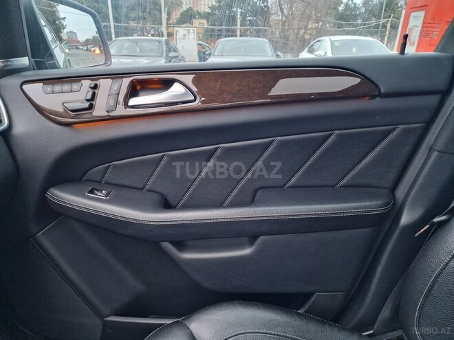 Mercedes GL 450 4MATIC 2014, 233,000 km - 3.0 l - Bakı