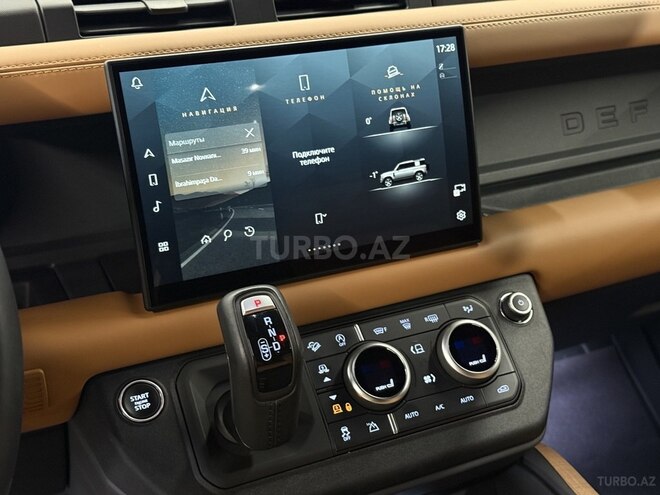 Land Rover Defender 2023, 18,000 km - 3.0 л - Bakı