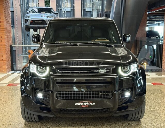 Land Rover Defender 2023, 18,000 km - 3.0 л - Bakı