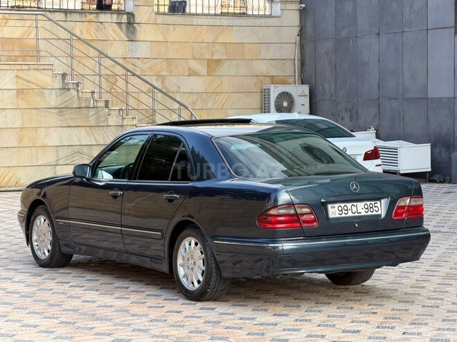 Mercedes E 270 2000, 319,000 km - 2.7 l - Gəncə