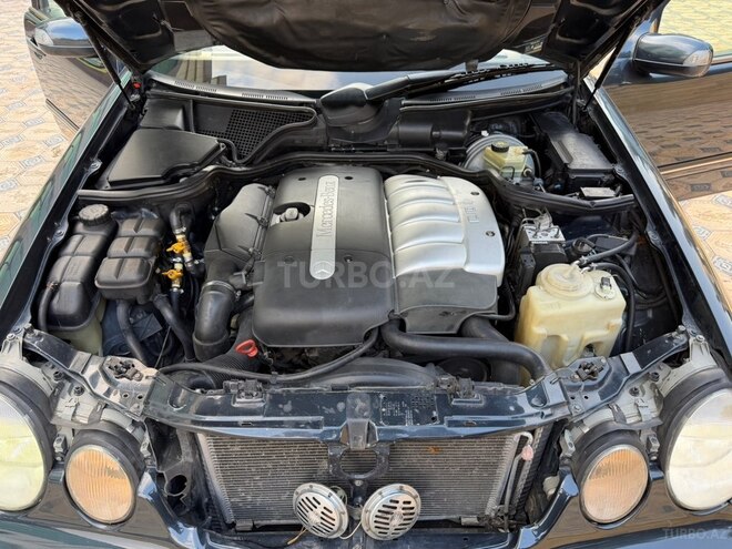 Mercedes E 270 2000, 319,000 km - 2.7 l - Gəncə