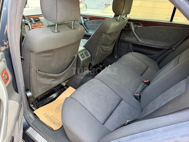 Mercedes E 270 2000, 319,000 km - 2.7 l - Gəncə