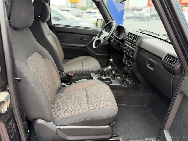 LADA (VAZ) Niva 2025, 30,000 km - 1.7 л - Bakı
