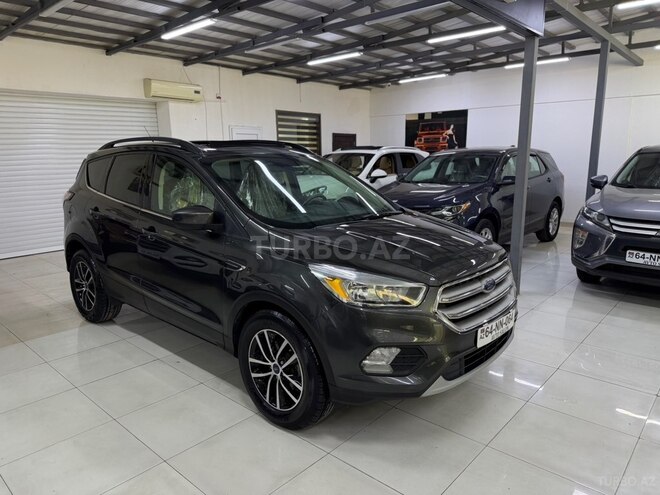 Ford Escape 2018, 120,000 km - 1.5 l - Sumqayıt