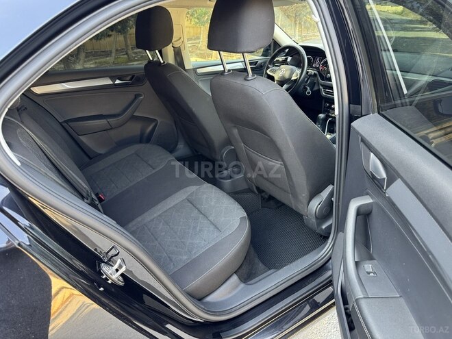 Volkswagen Polo 2021, 137,000 km - 1.6 л - Bakı