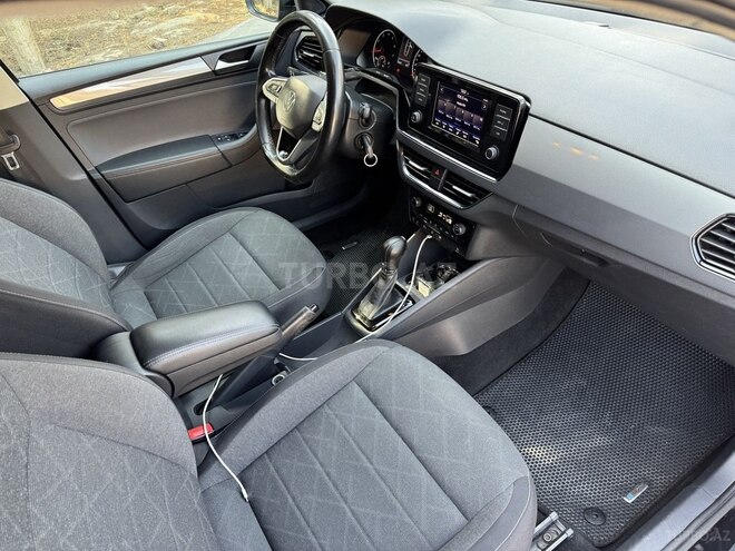 Volkswagen Polo 2021, 137,000 km - 1.6 л - Bakı