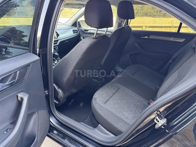 Volkswagen Polo 2021, 137,000 km - 1.6 л - Bakı