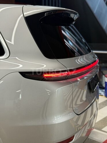 Li Auto L9 2025, 0 km - 1.5 l - Bakı