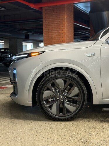 Li Auto L9 2025, 0 km - 1.5 l - Bakı