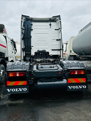 Volvo FH 500 2016, 848,000 km - 13.0 l - Bakı