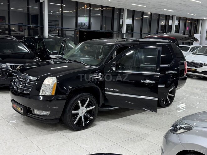 Cadillac Escalade 2008, 217,000 km - 6.2 l - Sumqayıt