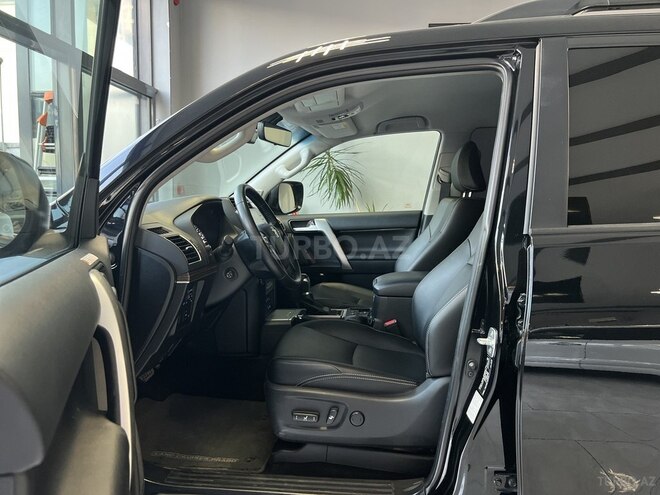 Toyota Land Cruiser Prado 2023, 70,000 km - 2.8 l - Bakı