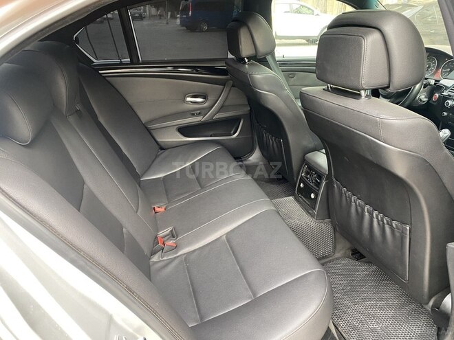BMW 525 2008, 258,000 km - 2.5 л - Bakı