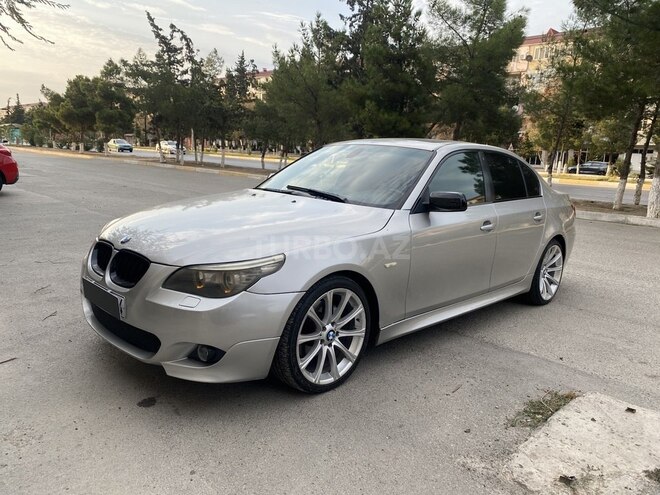 BMW 525 2008, 258,000 km - 2.5 л - Bakı