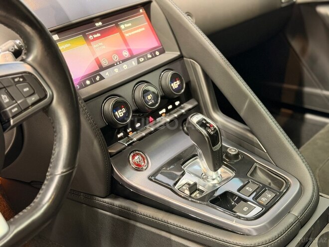 Jaguar F-Type 2018, 71,000 km - 2.0 л - Bakı