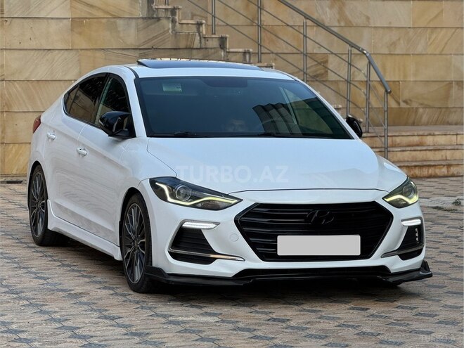 Hyundai Elantra 2018, 81,000 km - 1.6 л - Gəncə
