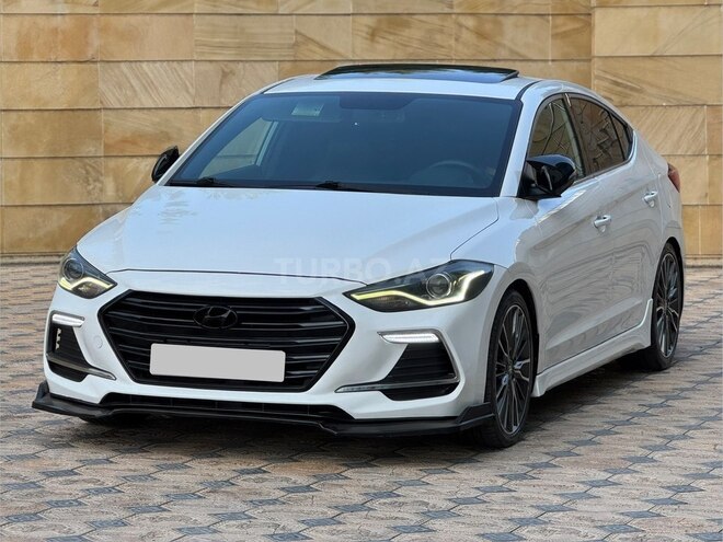 Hyundai Elantra 2018, 81,000 km - 1.6 л - Gəncə