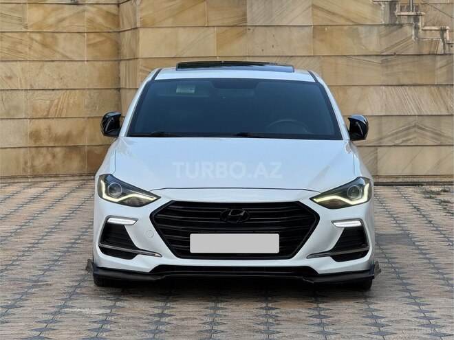 Hyundai Elantra 2018, 81,000 km - 1.6 л - Gəncə