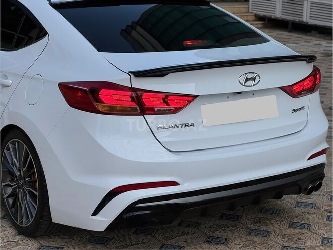 Hyundai Elantra 2018, 81,000 km - 1.6 л - Gəncə