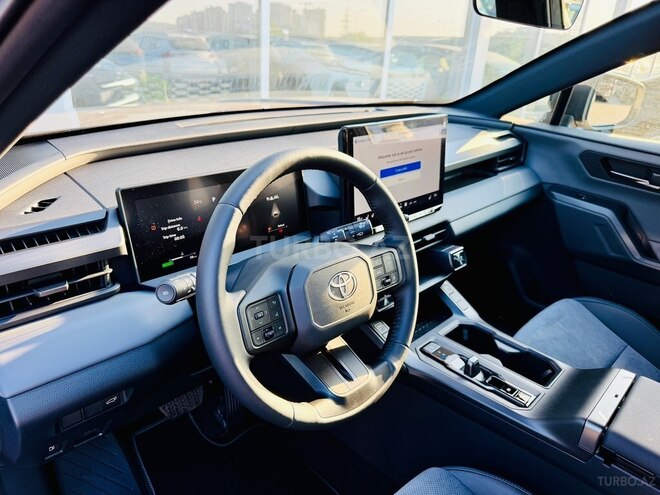 Toyota RAV4 2026, 0 km - 2.5 l - Bakı