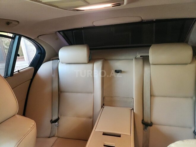 BMW 525 2006, 485,000 km - 2.5 л - Naxçıvan