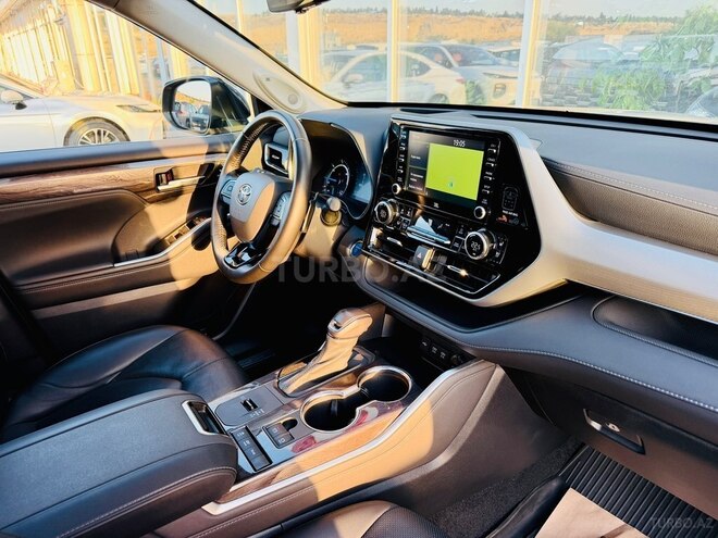 Toyota Highlander 2021, 38,000 km - 2.5 л - Bakı