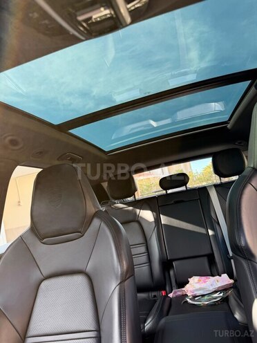 Porsche Cayenne E-Hybrid 2022, 67,000 km - 3.0 l - Bakı