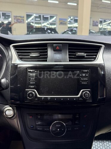 Nissan Sentra 2018, 218,512 km - 1.8 l - Sumqayıt