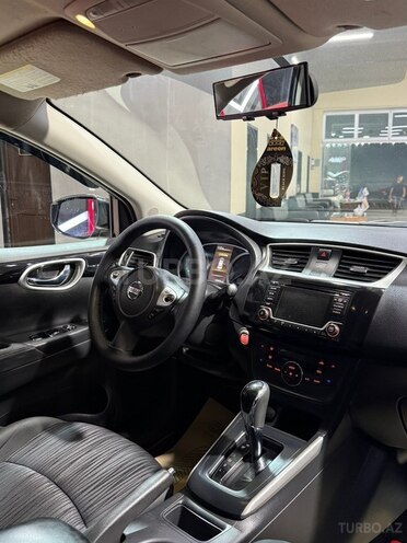 Nissan Sentra 2018, 218,512 km - 1.8 l - Sumqayıt