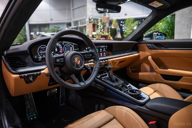 Porsche  2026, 0 km - 4.0 l - Bakı