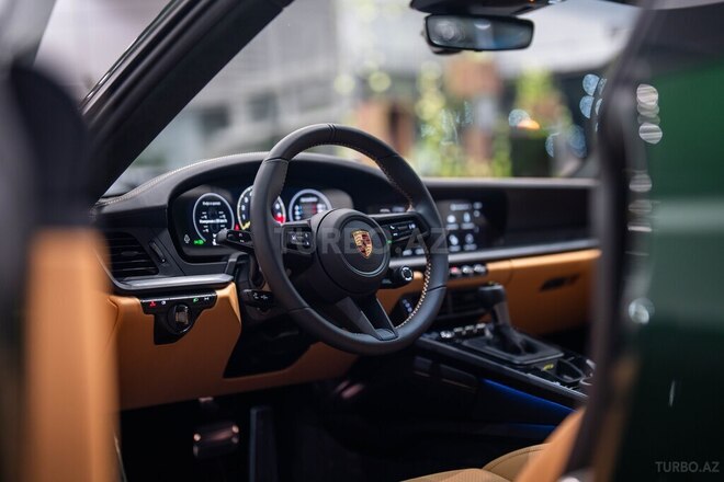 Porsche  2026, 0 km - 4.0 l - Bakı