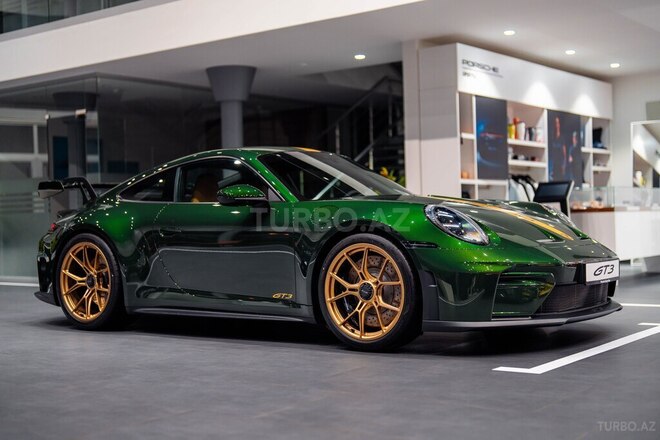 Porsche  2026, 0 km - 4.0 l - Bakı