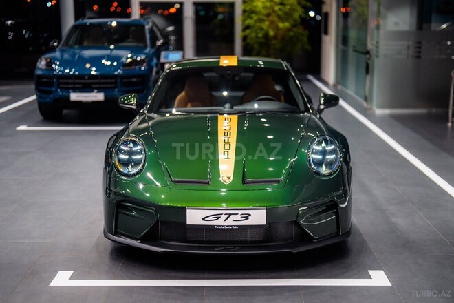 Porsche  2026, 0 km - 4.0 l - Bakı