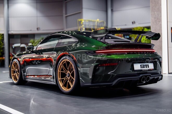 Porsche  2026, 0 km - 4.0 l - Bakı