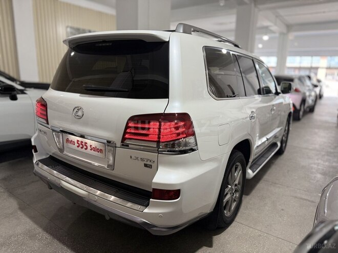 Lexus LX 570 2013, 127,800 km - 5.7 l - Bakı