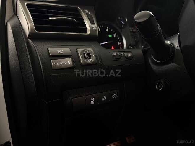 Lexus LX 570 2013, 127,800 km - 5.7 l - Bakı