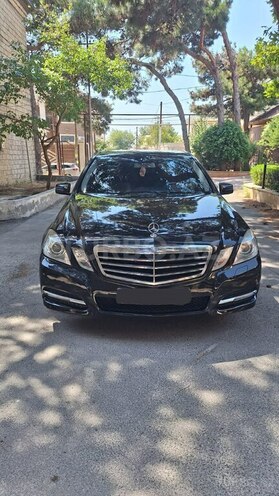 Mercedes E 220 2012, 370,000 km - 2.1 л - Bakı