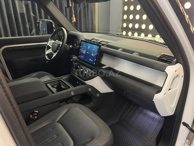 Land Rover Defender 2020, 91,000 km - 2.0 l - Bakı