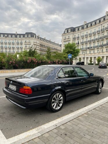 BMW 728 1998, 380,000 km - 2.8 l - Bakı