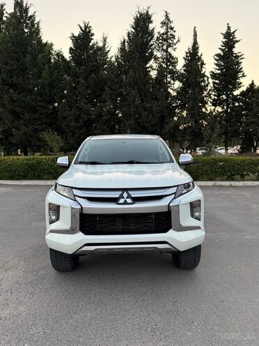 Mitsubishi L200 2021, 146,000 km - 2.4 l - Bakı